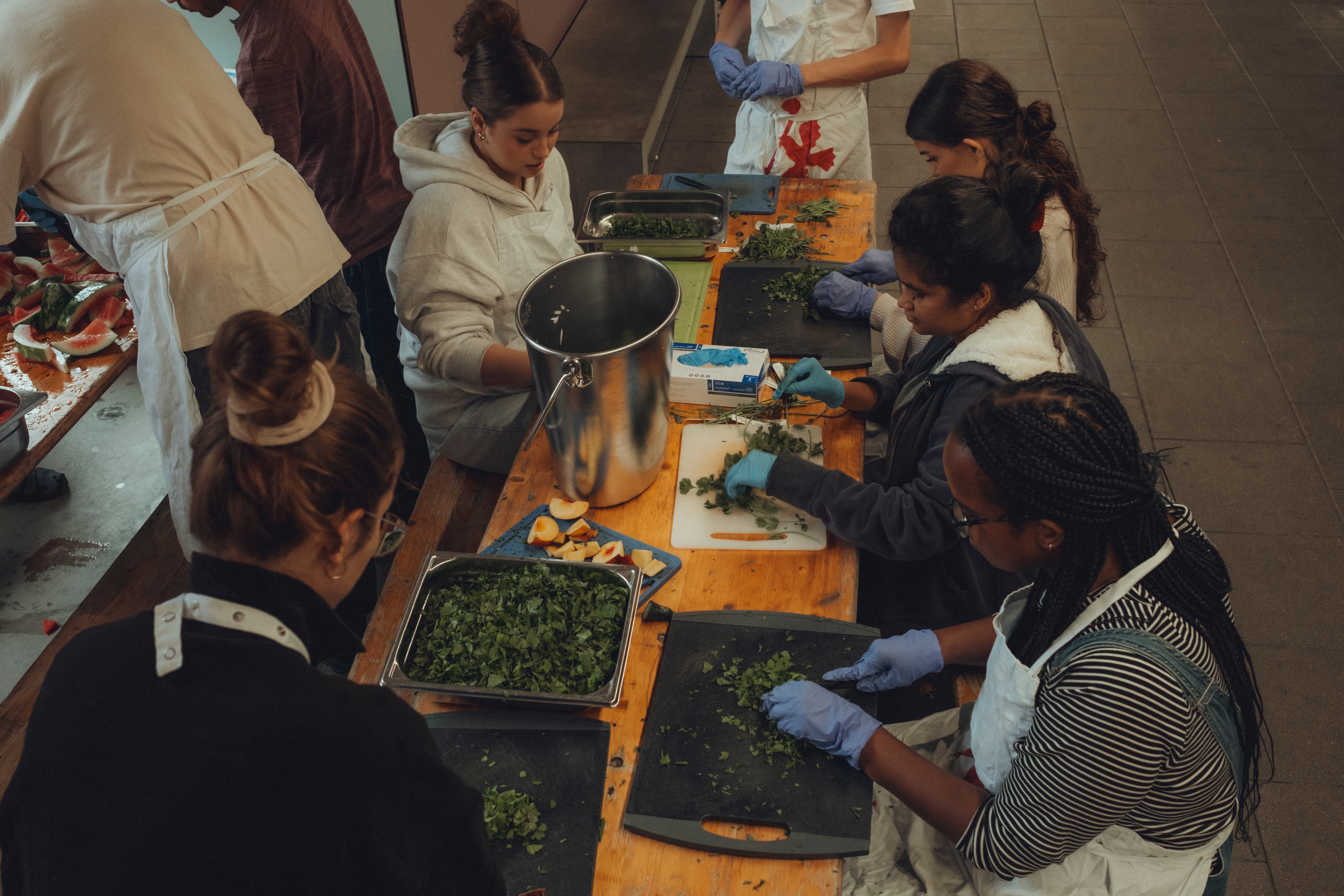 volunteers cooking together